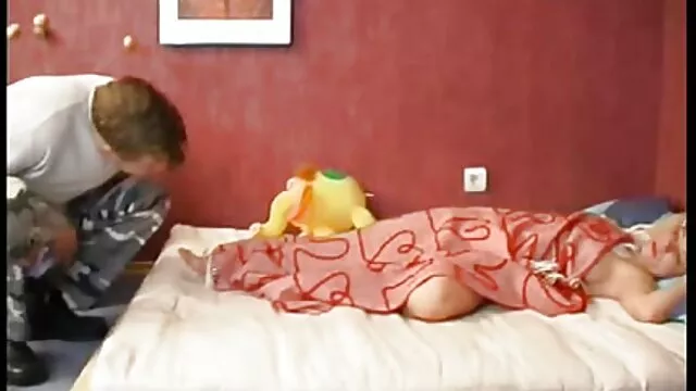 Vídeo filme porno de japoneses de cerejeira Virgem devastada e está quente