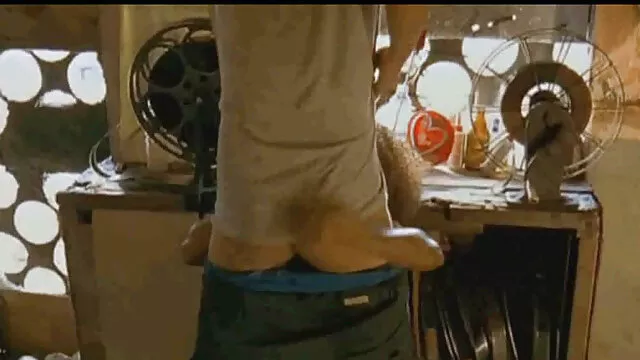 Uma filme pornô japonesa transando adolescente esbelta a fazer sexo duro com o seu professor.