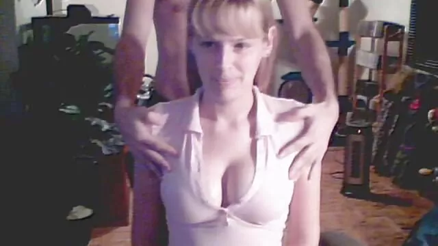 Busty Kalis brinca com a assistir porno japones sua rata em vídeo Amador