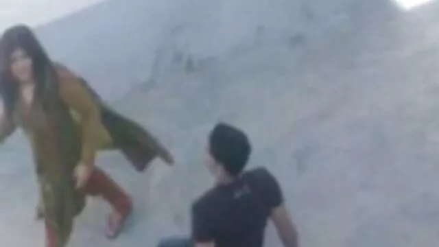 A videos eroticos com japonesas avó excitada faz o seu trabalho.