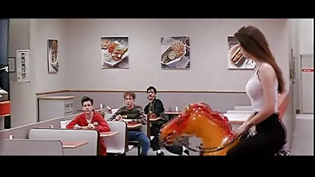 O fumador Cooper Reeves masturba-se com o amigo filme japonês pornô