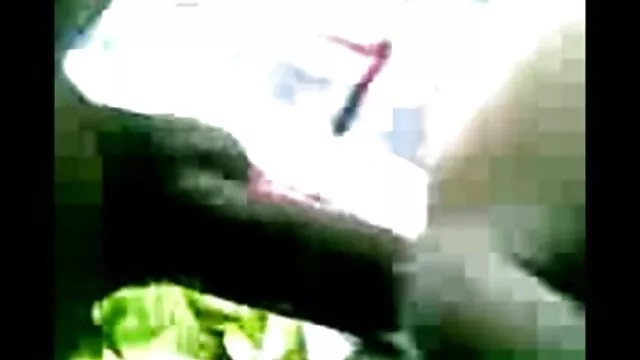 Lésbicas sensuais lambem e brincam com brinquedos vídeo pornô só japonesa em vídeo Amador