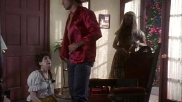 A Milf fode o marido dedos fode filmes porno japonesas o punho Mamas pequenas