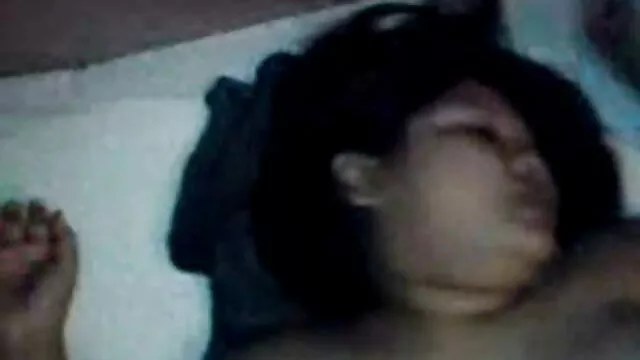 Velhos e vídeo de pornô só de japonesa jovens pecados Sujos