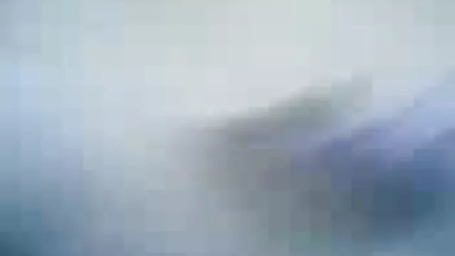 A miúda loura filme de pornô mulher japonesa com rabo-de-Cavalo pertence ao gerente de crédito por Dinheiro.