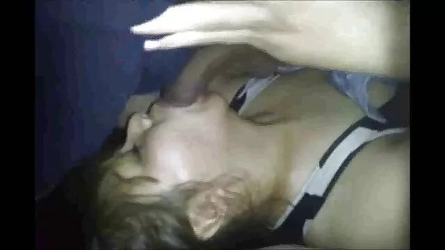 Chubby babe faz broche e fode Mamas antes de filme pornô grátis japonês montar pilas