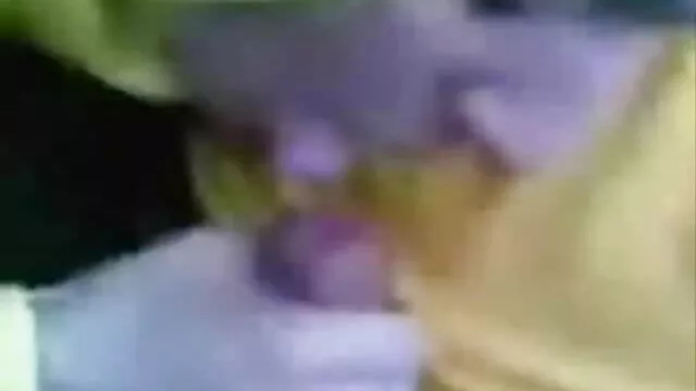 Desgastado e esguichando em um clube privado vídeo pornô japonesa gostosa