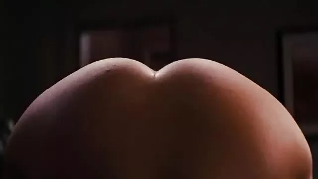 Petite Thai slut chupa uma grande filme pornô grátis japonês pila para o trabalho.