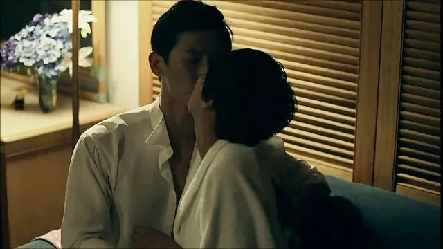 Hot foursome during filme pornô com mulher japonesa coloring